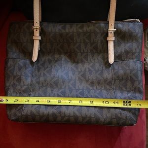 Michael Kors tote